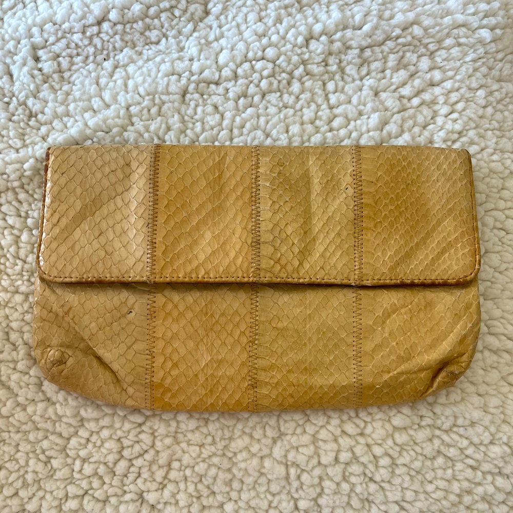 Vintage Pale Yellow Eel Skin Clutch circa 1970s